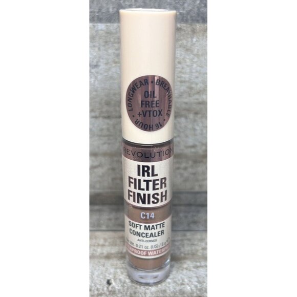REVOLUTION BEAUTY IRL Filter Finish Soft Matte Concealer C14 waterproof SEALED - Picture 1 of 7